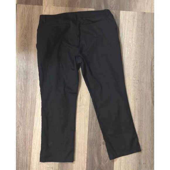 Lee Womens 18 Short Black Relaxed Fit Straight Leg Pants Wrinkle-Free Mid Rise - Picture 4 of 8